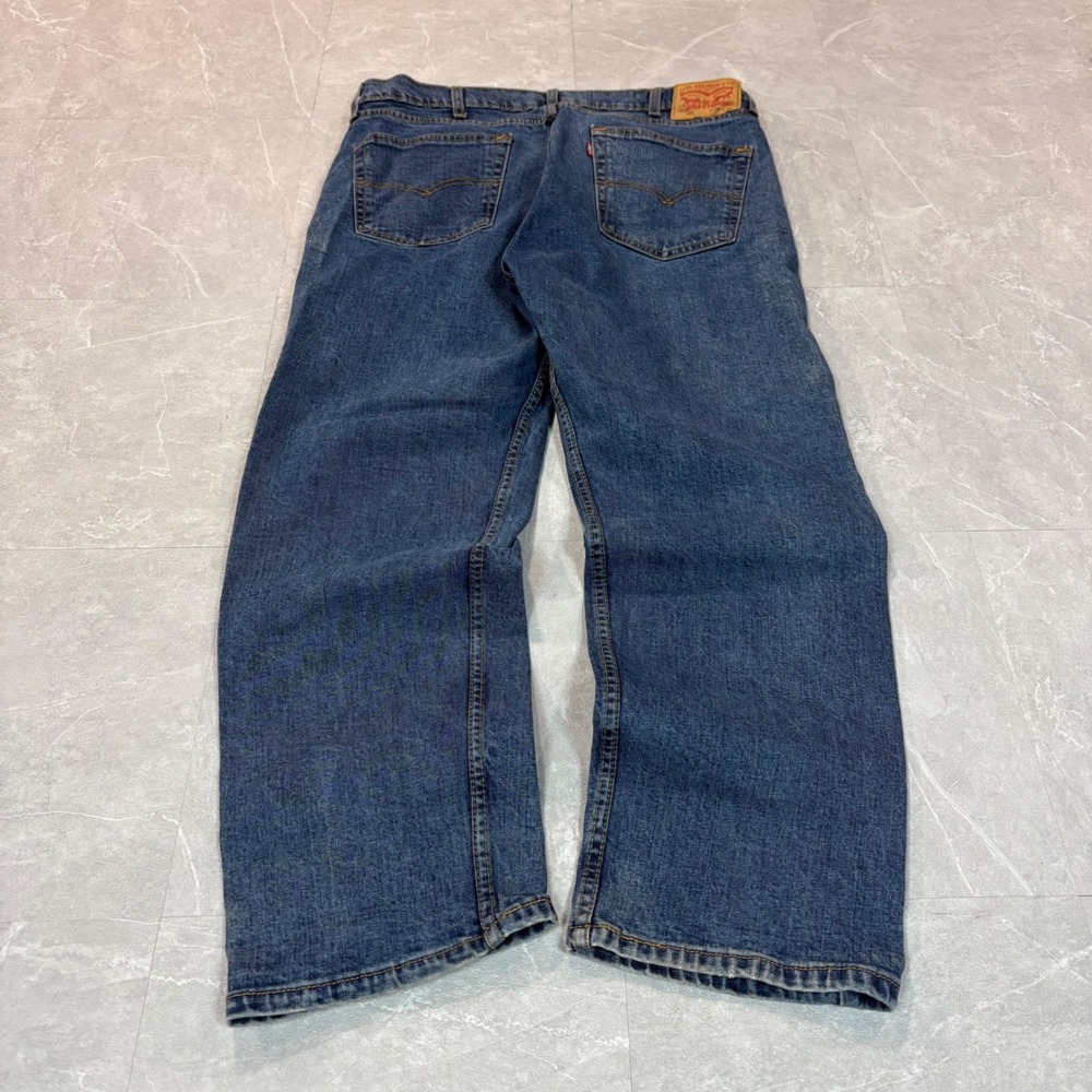 Levis 505 Regular Fit Straight Leg Jeans Mens 38x29 Medium Wash Blue 00505-1454